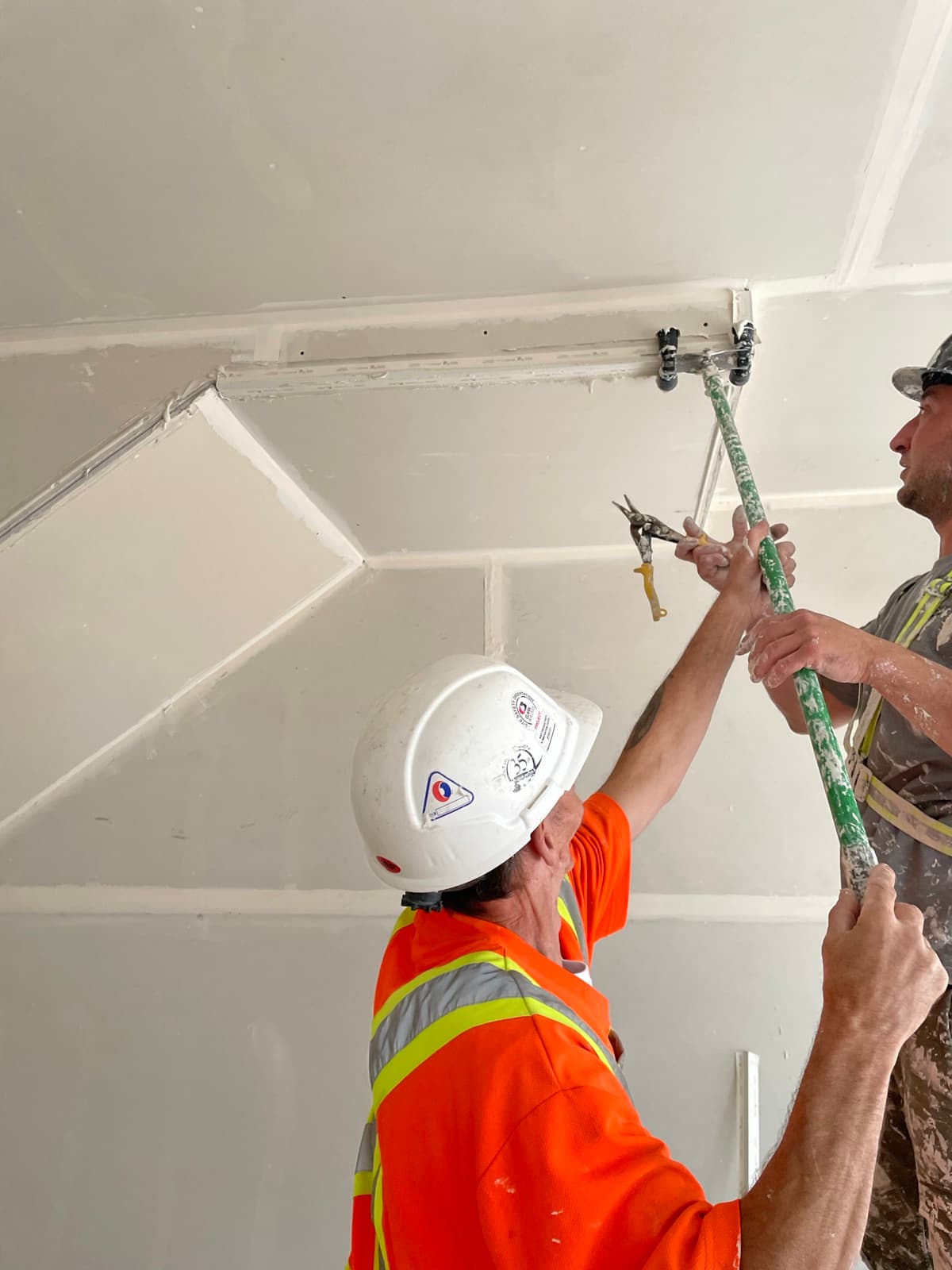 Killen Interiors — Ceiling & Corner Detail, Taping + Finishing